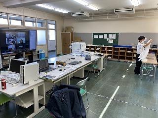 20201210132854-2214175