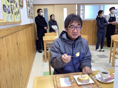 20220210121437-2219774